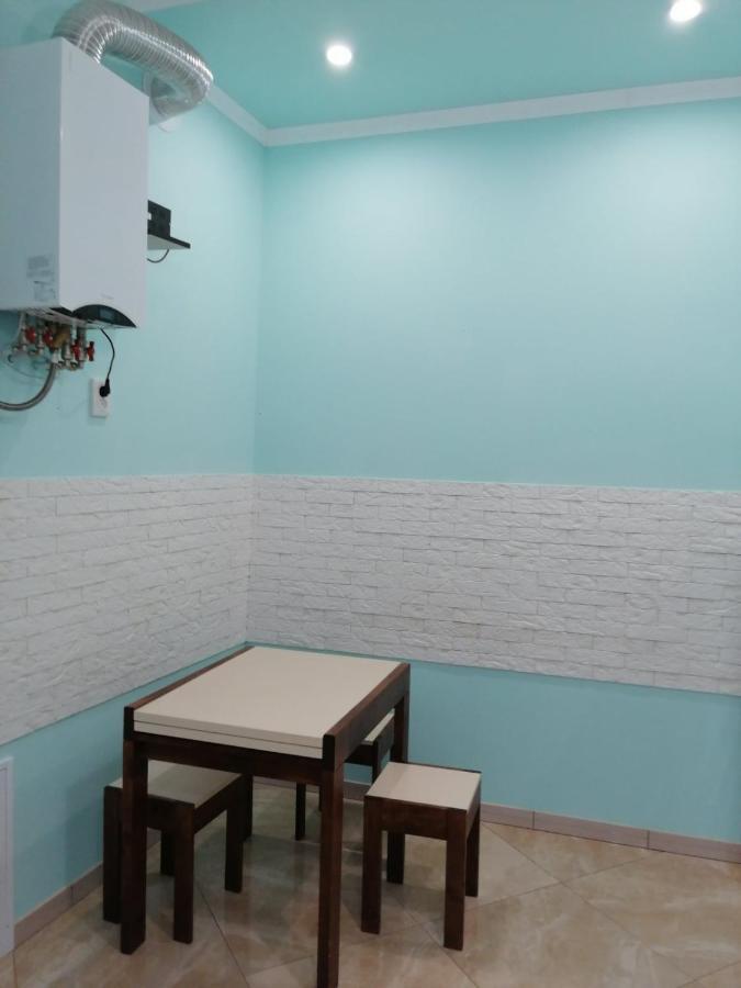 לבוב Apartment Ak. Kuchera Street מראה חיצוני תמונה