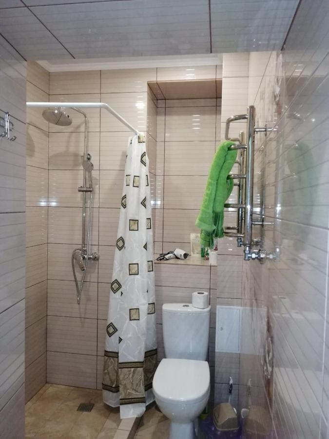 לבוב Apartment Ak. Kuchera Street מראה חיצוני תמונה