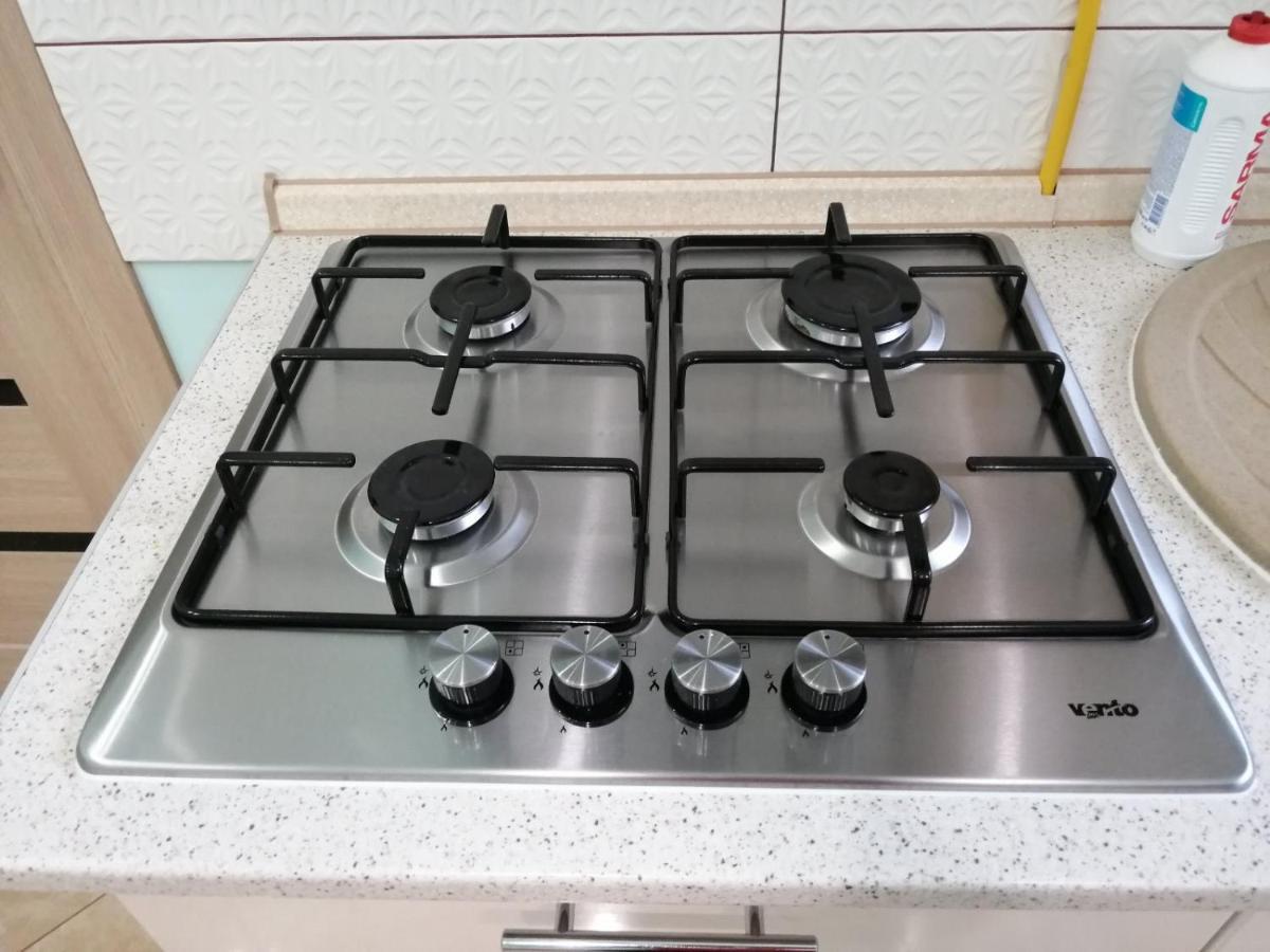 לבוב Apartment Ak. Kuchera Street מראה חיצוני תמונה